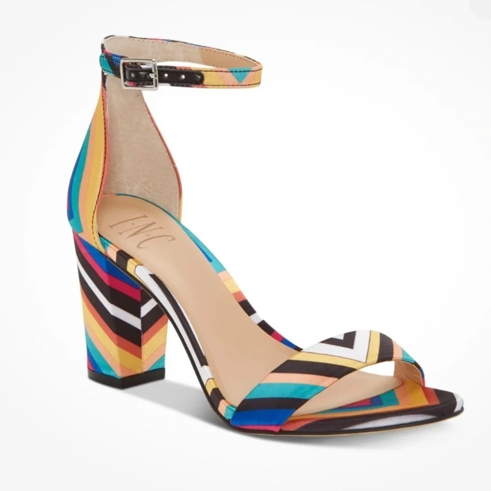 🥳Host Pick!!🥳 INC Elegant Satin Chevron Striped Women's Kivah Heels, NWOB, 9